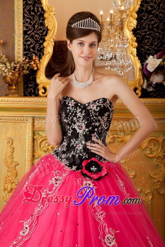 Breckenridge CO Appliqued Quinces Dresses in Hot Pink and Black